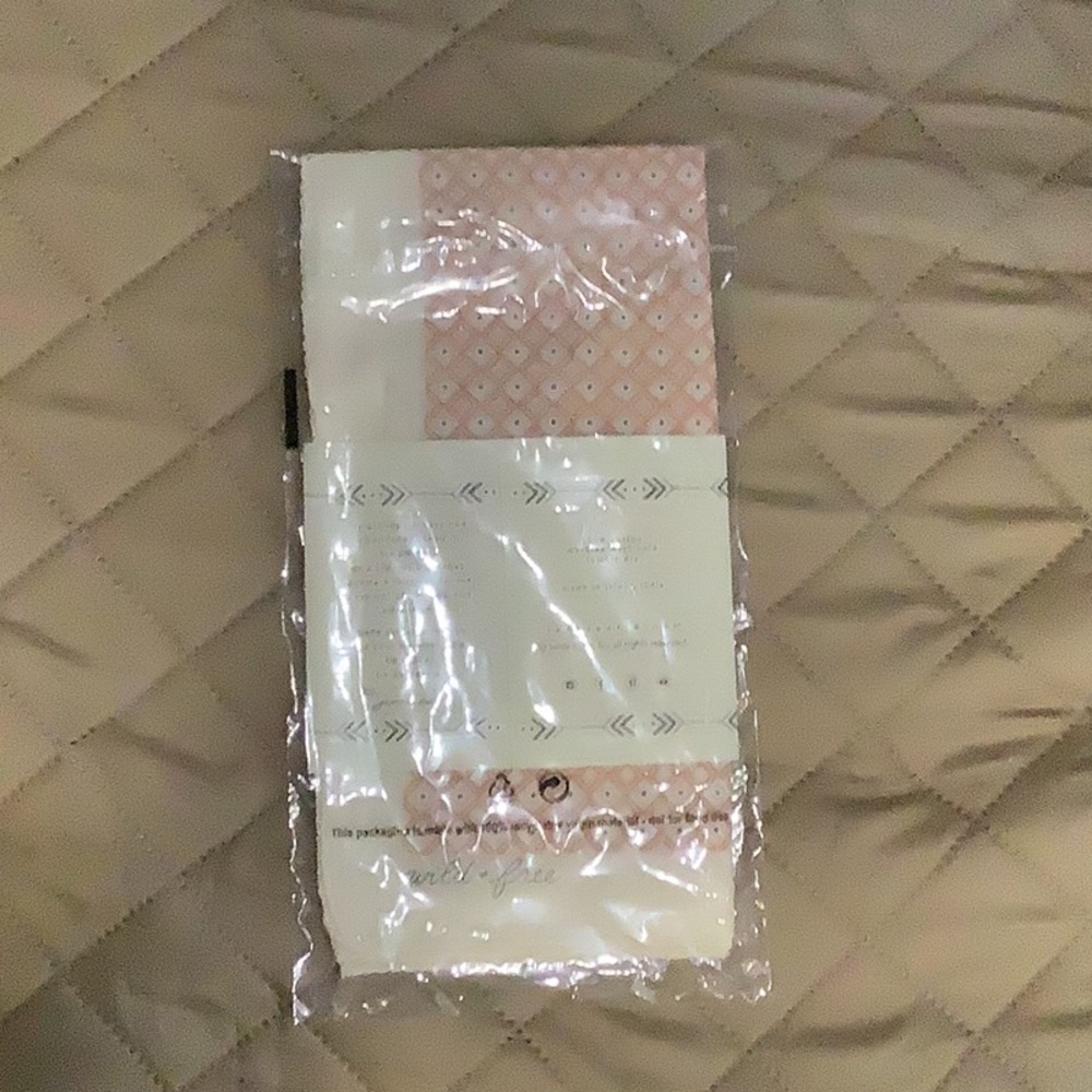 Pink Patterned Bedding by - Picture 2 of 4